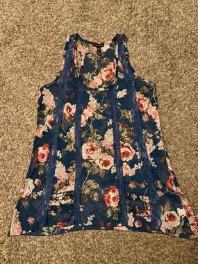 FANG Navy Floral Lace-Panel Tank Top